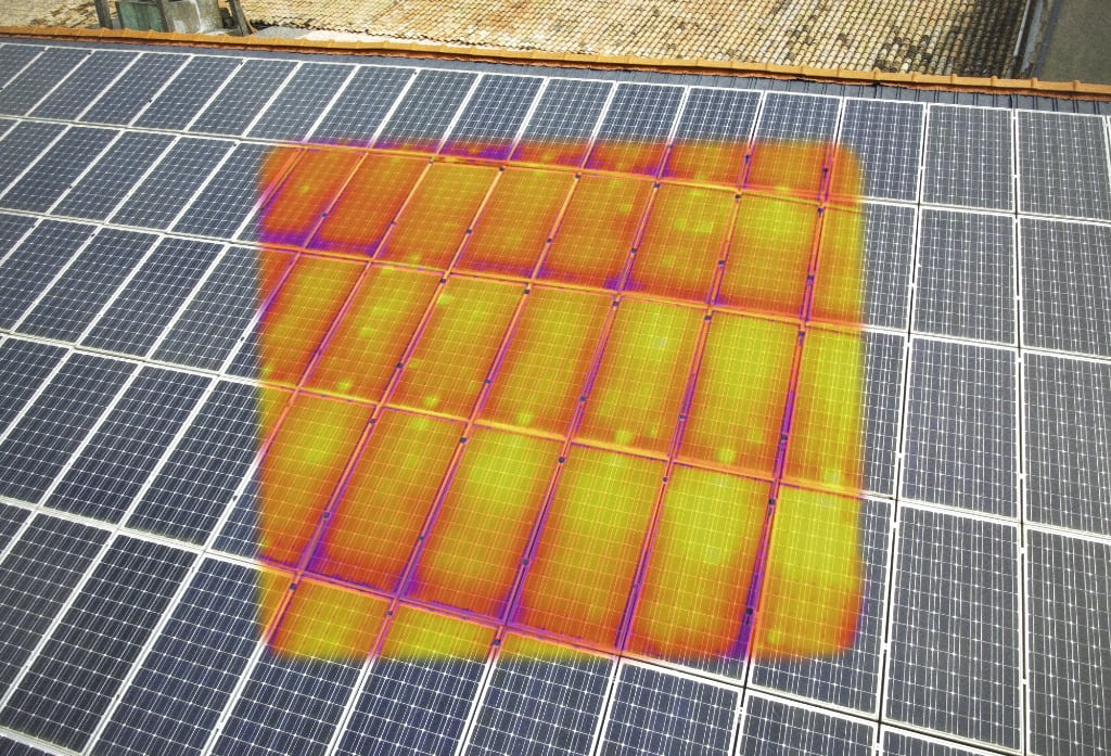 anomalies thermiques sur des panneaux photovoltaïques